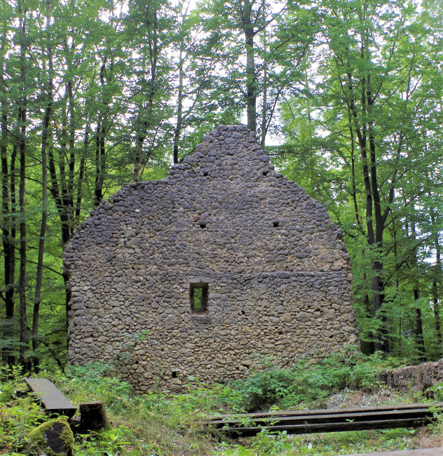 Ruine am Hl. Bühl